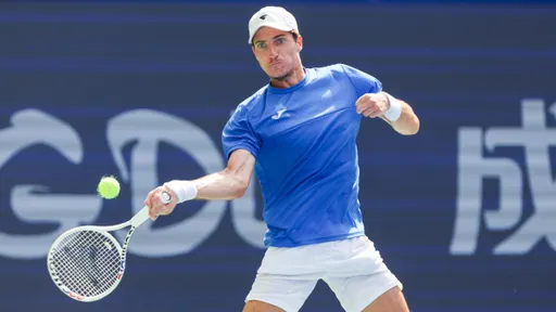 Россиянин Качмазов снялся по ходу первого матча квалификации US Open-2025