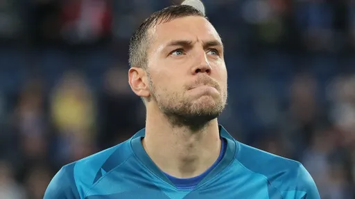 Кузнецов: медийные клубы не захотят брать Дзюбу на 2-3 игры