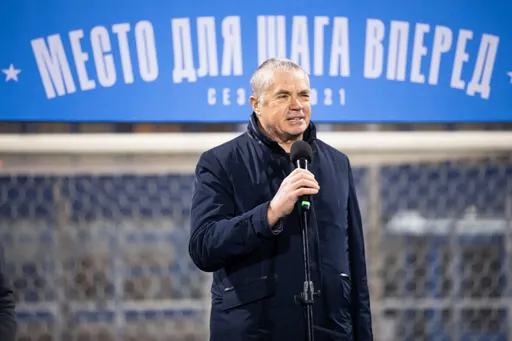 Медведев: Энрике будет усилением для «Зенита», он обошёл Месси