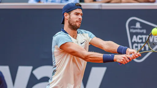 Хачанов вышел в третий круг Australian Open, обыграв Диалло