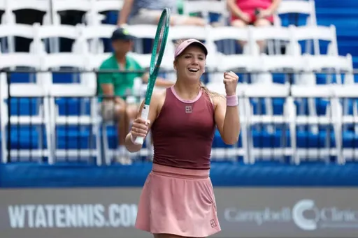 Лютова обыграла Видьманову в финале турнира категории WTA-250 в Мемфисе
