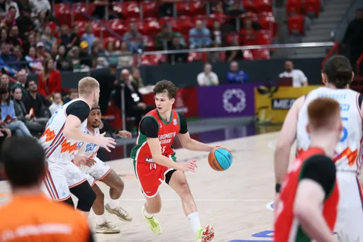 The Athletic спрогнозировал, под каким номером выберут Ищенко на драфте НБА