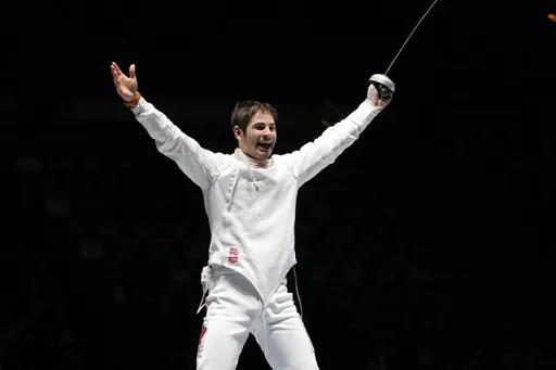 Трое российских фехтовальщиков выступят на чемпионате США