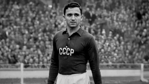 Никита Симонян был старейшим олимпийским чемпионом: после победы в 1956-м он хотел отдать свою медаль!