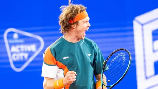 Рублёв выиграл второй сет подряд в матче против Прижмича на старте US Open-2025