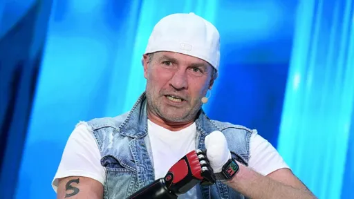 Костомаров: после операции почувствовал себя на льду как звёзды в «Ледниковом периоде»