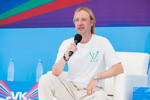 Плющенко: мы хотим работать с Костылевой, но от её мамы страдает имидж школы