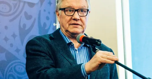 Комментатор Орлов раскритиковал Батракова и Глушенкова за их игру с Нигерией