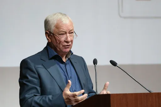 Игнатьев: Дзюба не пожал руку Семаку? Мама с папой прошли мимо вопроса воспитания