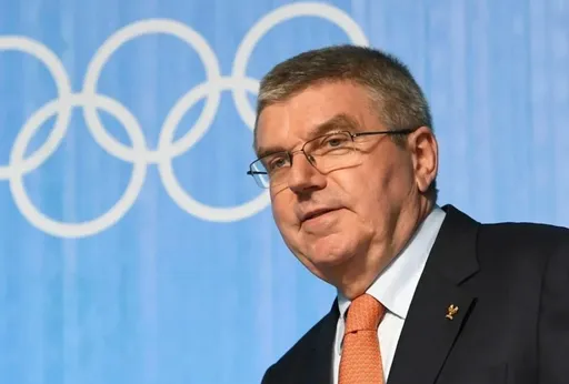 Экс-биатлонист Васильев заявил, что Бах покинул МОК как трус и негодяй