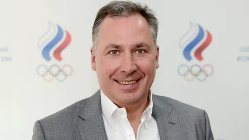 Глава ОКР Станислав Поздняков высказался об отъезде в США своего бывшего зятя саблиста Лоханова