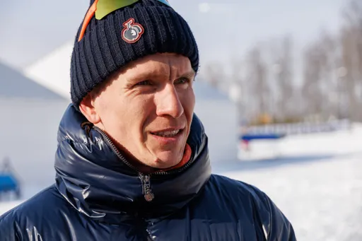 Большунов поблагодарил болельщиков за поддержку на этапе КР