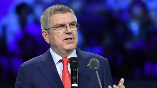 Глава МОК Бах хочет позвать спортсменов со всего мира на Олимпиаду‑2026