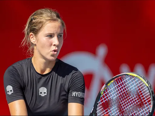 Захарова вышла на турнир WTA-1000 в Индиан-Уэллсе, обыграв Фрухвиртову