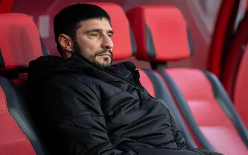 Тренер «Химок» Гогниев эмоционально отреагировал на вопрос об уходе Глушакова