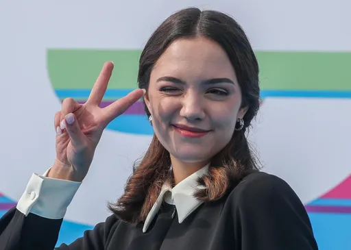 Медведева примет участие в ледовом шоу Плющенко «Спящая красавица»