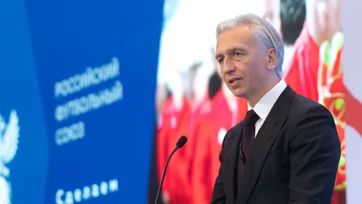 Орлов призвал поблагодарить РФС за то, что оставили российский футбол на плаву