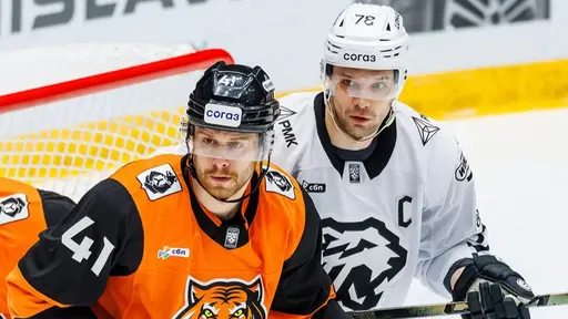 «Амур» обыграл «Трактор» в матче FONBET КХЛ