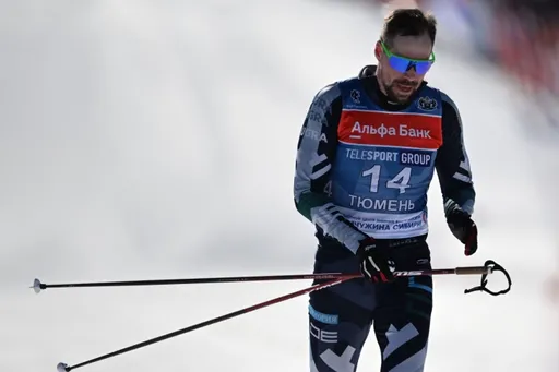 Лыжник Устюгов победил в классическом спринте на чемпионате России