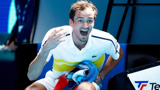 Даниил Медведев нагрубил арбитру во время матча первого круга US Open-2025