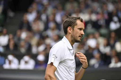Медведев получил уайлд-кард на турнир категории ATP-250