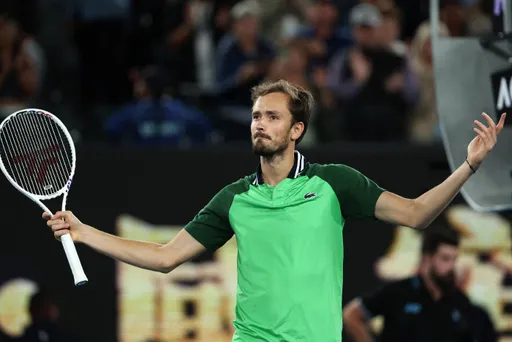Сёмин назвал чудом камбэк Медведева в матче со Зверевым на Australian Open