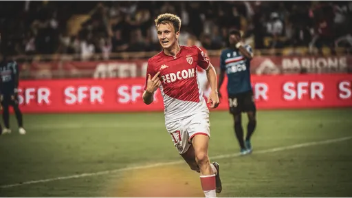 Головин и Месси имеют одинаковую стоимость на Transfermarkt