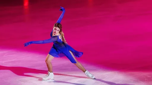 Чемпионка Европы Косторная перешла в парное катание
