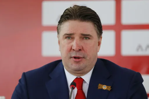 Чемпион ОИ Касатонов раскритиковал решение показывать Олимпиаду-2026 в России