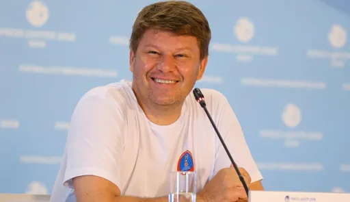 Комментатор Губерниев поздравил лыжницу Степанову с рождением дочери