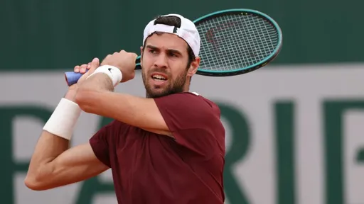 Хачанов вышел во второй круг US Open-2025, обыграв американца Басаваредди