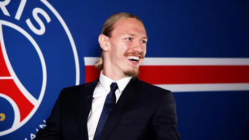 Корнеев: «ПСЖ» не побоялся подписать Сафонова, это громкое заявление остальным
