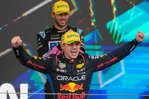 Пилот Red Bull Ферстаппен выступит в Сан-Паулу в специальном шлеме