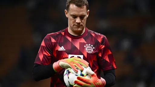 Нойер признан лучшим вратарём 2010-х годов по версии FourFourTwo