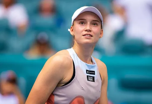 Рыбакина стала первой финалисткой турнира WTA-1000 в Майами, одолев Азаренко