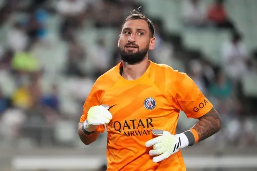 Во Франции считают, что Сафонов высказываниями нанёс огромный удар Доннарумме