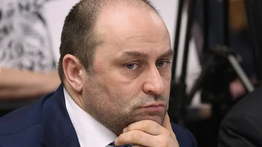Депутат Госдумы Свищёв предложил РФС выйти с инициативой по возвращению пива на стадионы