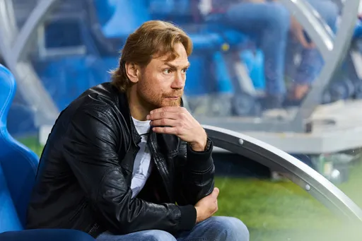 Карпин заявил, что игроки его поколения уезжали в Европу для большего заработка