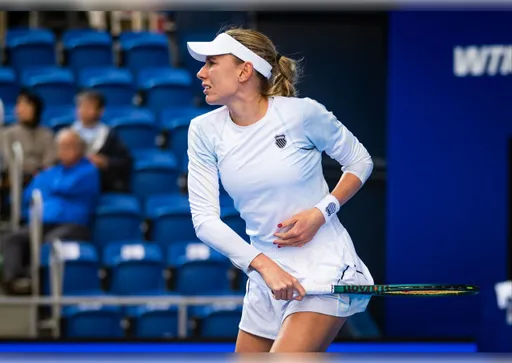 Александрова проиграла Кристиан в первом круге турнира WTA в Аделаиде