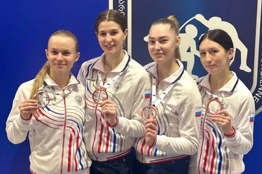 Рапиристки Подмосковья выиграли медаль на юниорском Кубке мира