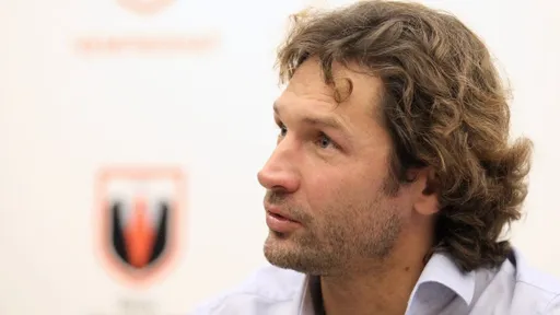 Сенников: «Локомотив» нет смысла списывать с чемпионских счетов