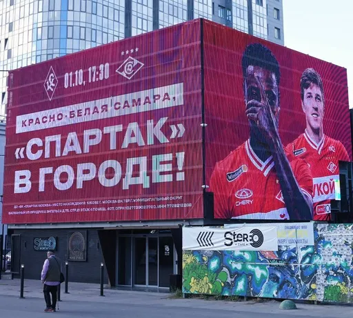 Корниленко – о баннерах «Спартака» «красно-белая Самара»: Самара навсегда зелёно-бело-синяя!