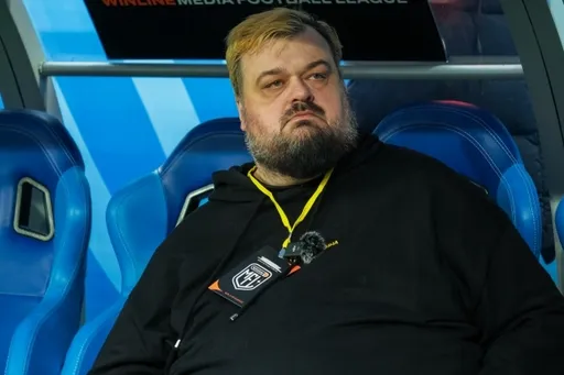 Уткин: несложно назвать достижения Яшина и Дасаева, которые Акинфееву не удалось и не удастся повторить