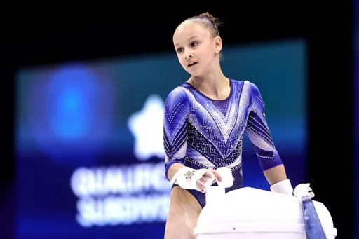 Гимнастка Дмитриева выиграла «золото» юниорского ЧЕ на брусьях