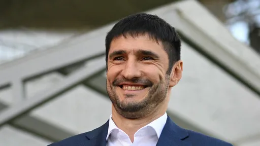 Гогниев заявил, что тренер «Спартака» Абаскаль кайфует в России
