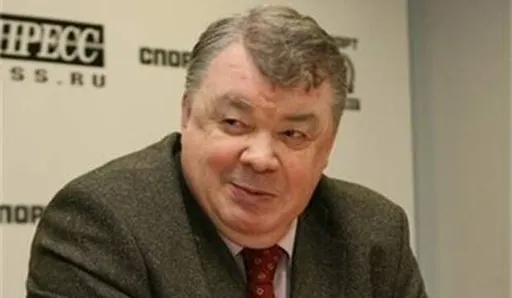 Скончался почётный вице-президент ОКР Виктор Хоточкин