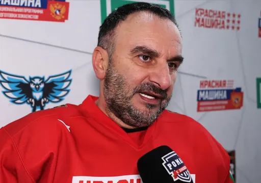 Бабаев: уверен, никто из игроков «Металлурга» не просил убрать Разина