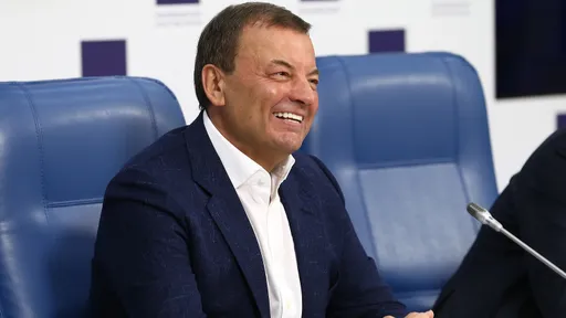 Глава Единой лиги ВТБ Кущенко поддержал возвращение пива на стадионы