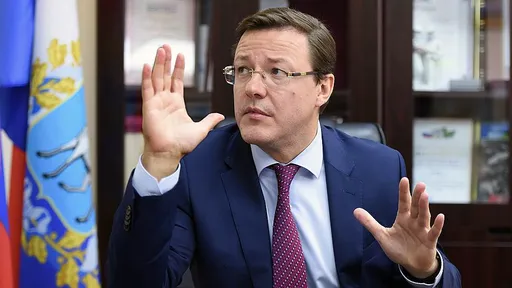 Губернатор Самарской области посоветовал Писарскому меньше отвлекаться на общение со СМИ и блогерами