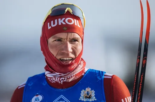 Большунов выиграл гонку с раздельным стартом в Финале Кубка России в Кировске